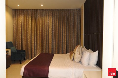 Apartment in Business Bay, Dubai 3 bedrooms, 210 sq.m. № 72367 - photo 14