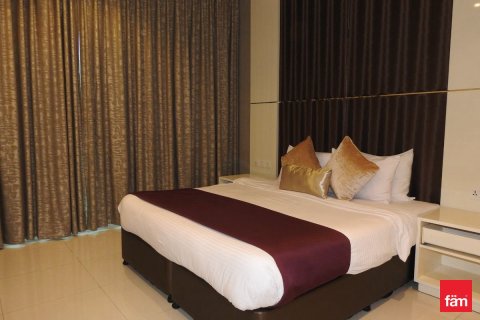 Apartment in Business Bay, Dubai 3 bedrooms, 210 sq.m. № 72367 - photo 13