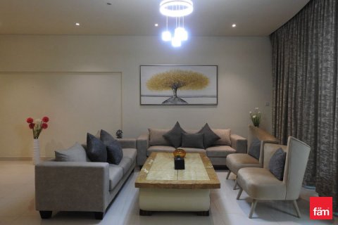 Apartment in Business Bay, Dubai 3 bedrooms, 210 sq.m. № 72367 - photo 3