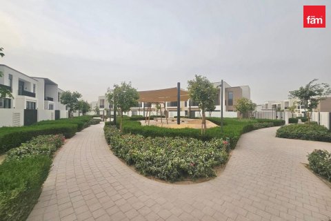 Townhouse in Dubai 3 bedrooms, 144.8 sq.m. № 123940 - photo 20