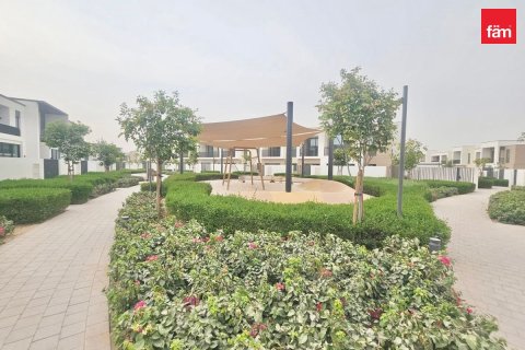 Townhouse in Dubai 3 bedrooms, 144.8 sq.m. № 123940 - photo 25
