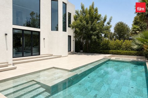 Villa in Jumeirah Islands, Dubai 4 bedrooms, 988.5 sq.m. № 123939 - photo 26