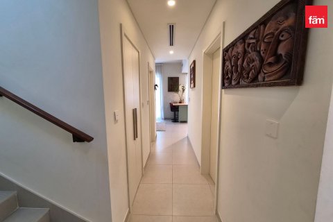 Townhouse in Dubai 3 bedrooms, 141 sq.m. № 123934 - photo 7