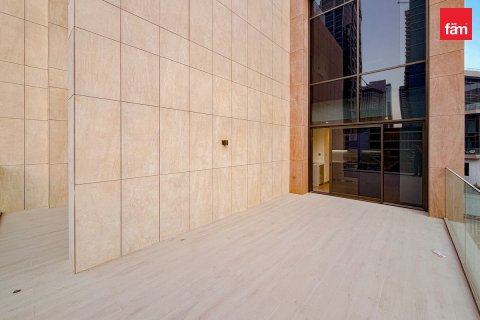 Apartment in Business Bay, Dubai 2 bedrooms, 156 sq.m. № 123936 - photo 18