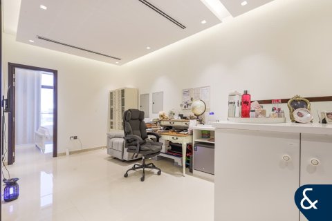 Villa in Al Furjan, Dubai 4 bedrooms, 311 sq.m. № 88498 - photo 10