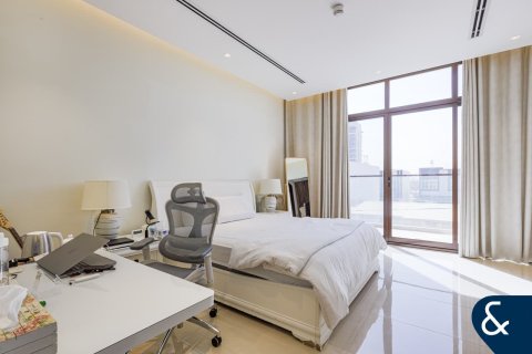 Villa in Al Furjan, Dubai 4 bedrooms, 311 sq.m. № 88498 - photo 8