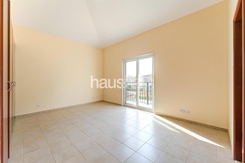 Купить виллу в Дубай Инвестмент Парке, Дубай: 5 спален, 577м², № 43436 - фото 27