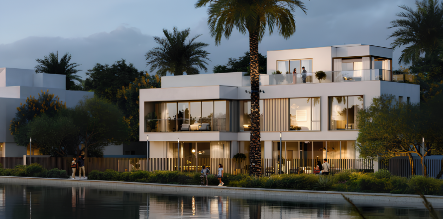 Villa in Dubai 4 bedrooms, 1520 sq.m. № 12171