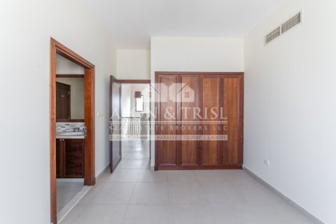 Villa en Lila, Arabian Ranches 2, Dubai, 5 dormitorios, 693 m², № 61323 - foto 5