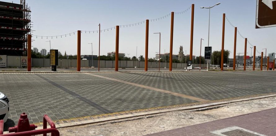 Коммерческая недвижимость в Motor City, Дубай, 999 спален, 166м², № 61326