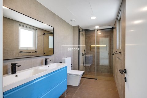 Villa in The Springs, Dubai 3 bedrooms, 233 sq.m. № 18208 - photo 12