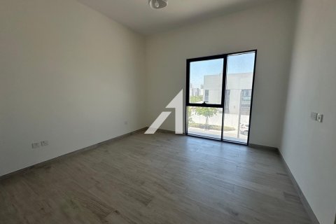 Villa en Murooj Al Furjan, Dubai, 4 dormitorios, 403.6 m², № 18213 - foto 17