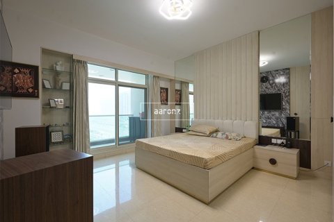 Apartment in Dubai Marina, Dubai 3 bedrooms, 265.4 sq.m. № 18215 - photo 7