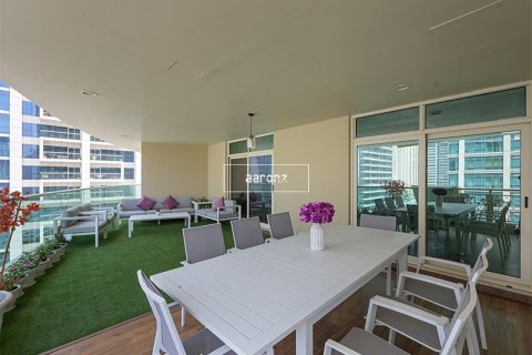 Apartment in Dubai Marina, Dubai 3 bedrooms, 265.4 sq.m. № 18215 - photo 16