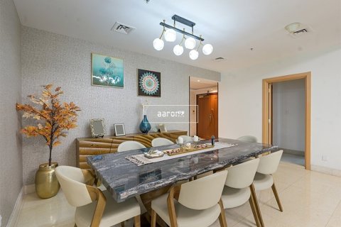 Apartment in Dubai Marina, Dubai 3 bedrooms, 265.4 sq.m. № 18215 - photo 5