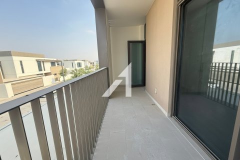 Villa in Al Furjan, Dubai 4 bedrooms, 366 sq.m. № 102041 - photo 2