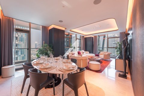 Apartment in Business Bay, Dubai 2 bedrooms, 172 sq.m. № 102042 - photo 21