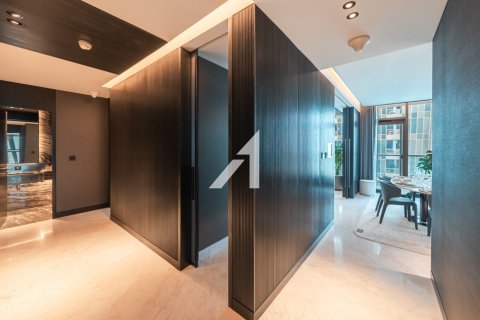Apartment in Business Bay, Dubai 2 bedrooms, 172 sq.m. № 102042 - photo 24