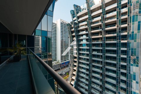 Apartment in Business Bay, Dubai 2 bedrooms, 172 sq.m. № 102042 - photo 6