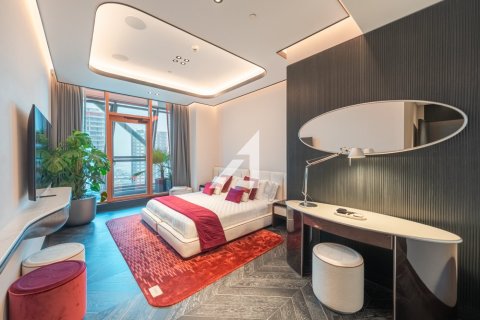 Apartment in Business Bay, Dubai 2 bedrooms, 172 sq.m. № 102042 - photo 20