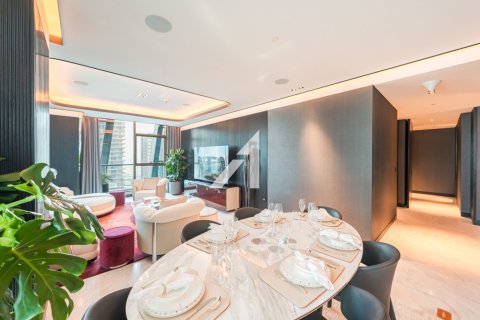 Apartment in Business Bay, Dubai 2 bedrooms, 172 sq.m. № 102042 - photo 26