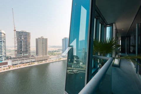 Apartment in Business Bay, Dubai 2 bedrooms, 172 sq.m. № 102042 - photo 5