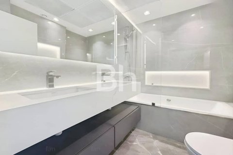 Apartamento en Downtown Dubai (Downtown Burj Dubai), Dubai, 4 dormitorios, 179 m², № 22823 - foto 11