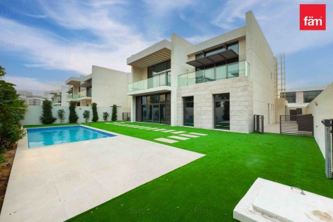 Villa à Dubai, 4 chambres, 627 m², № 60247