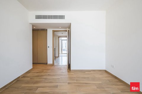 Villa in Al Furjan, Dubai 4 bedrooms, 419.6 sq.m. № 60245 - photo 4