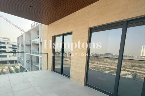 Apartamento en Dubai Studio City, Dubai, 1 dormitorio, 80.66953296 m², № 121177 - foto 25