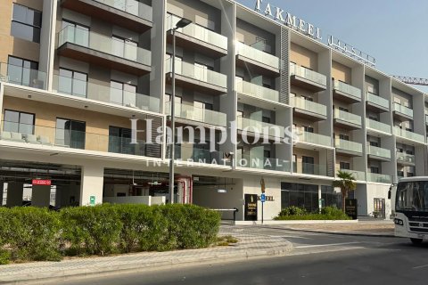 Apartamento en Dubai Studio City, Dubai, 1 dormitorio, 80.66953296 m², № 121177 - foto 12