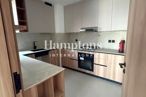 Apartamento en Dubai Studio City, Dubai, 1 dormitorio, 80.66953296 m², № 121177 - foto 2