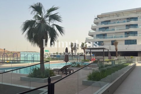 Apartamento en Dubai Studio City, Dubai, 1 dormitorio, 80.66953296 m², № 121177 - foto 21