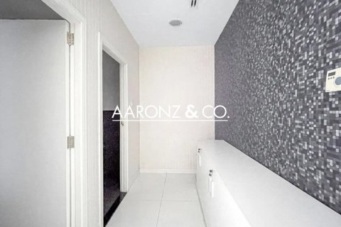 Oficina en Business Bay, Dubai, 78 m², № 83397 - foto 10