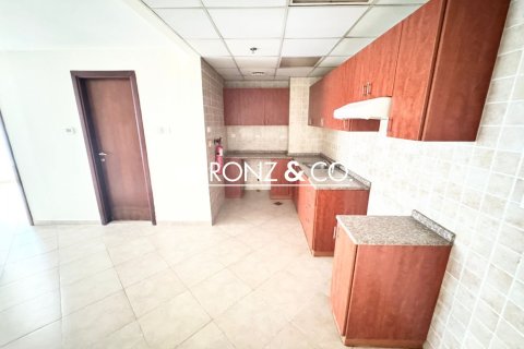 Apartment in Jumeirah Lake Towers, Dubai 1 bedroom, 89 sq.m. № 83398 - photo 20