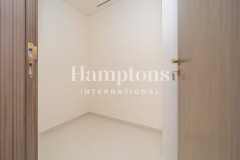 Apartment in Dubai Harbour, Dubai 3 bedrooms, 181.81117100 sq.m. № 63430 - photo 11