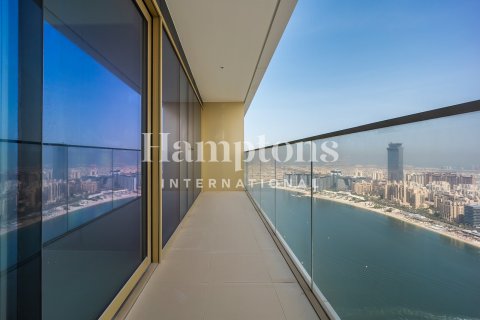 Apartment in Dubai Harbour, Dubai 3 bedrooms, 181.81117100 sq.m. № 63430 - photo 18