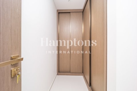 Apartment in Dubai Harbour, Dubai 3 bedrooms, 181.81117100 sq.m. № 63430 - photo 16