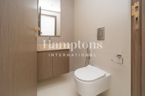 Apartment in Dubai Harbour, Dubai 3 bedrooms, 181.81117100 sq.m. № 63430 - photo 13