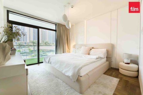 Купить квартиру в Дубае: 3 спальни, 169.4м², № 60603 - фото 17