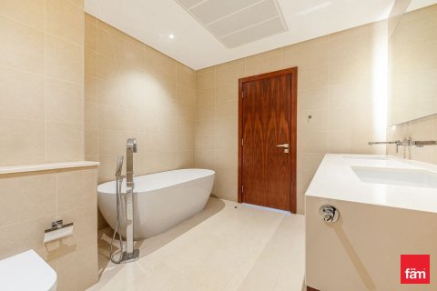 Apartment in Dubai Marina, Dubai 3 bedrooms, 152 sq.m. № 60599 - photo 15