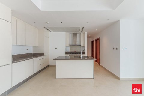 Apartment in Dubai Marina, Dubai 3 bedrooms, 152 sq.m. № 60599 - photo 1