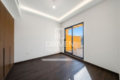 Townhouse in Damac Lagoons, Dubai 4 bedrooms, 144 sq.m. № 127780 - photo 6
