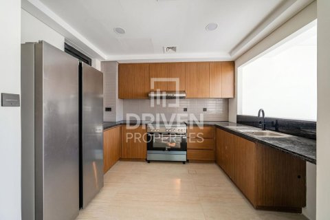 Townhouse in Damac Lagoons, Dubai 4 bedrooms, 144 sq.m. № 127780 - photo 13