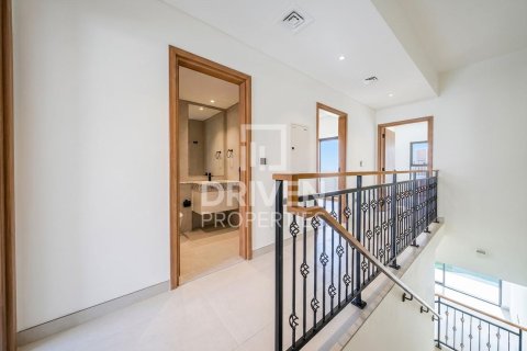 Townhouse in Damac Lagoons, Dubai 4 bedrooms, 144.19 sq.m. № 127782 - photo 4