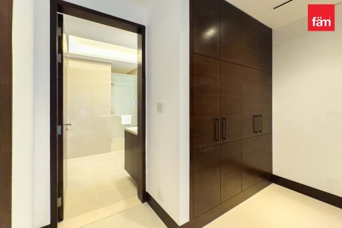 Снять в аренду квартиру в Даунтаун Дубай (Даунтаун Бурдж Дубай), Дубай: 2 спальни, 123.5м², № 71670 - фото 12