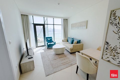 Appartement à Palm Jumeirah, Dubai, 1 chambre, 71.8 m², № 71661 - photo 1