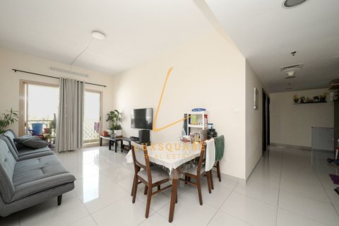 Apartamento en Jumeirah Village Circle, Dubai, 2 dormitorios, 122 m², № 139547