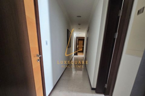 Apartment in Dubai 2 bedrooms, 136 sq.m. № 139546 - photo 11