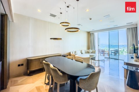 Appartement à Palm Jumeirah, Dubai, 2 chambres, 192.8 m², № 41562 - photo 2